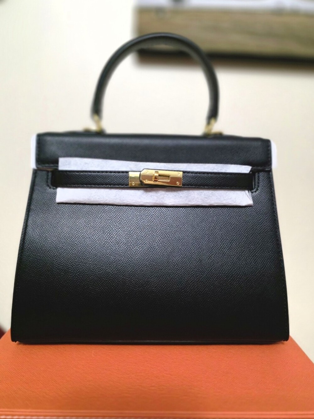 Kelly Sellier Style Handbag